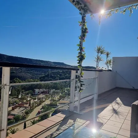 Apartment Feels-like-holiday-pure
